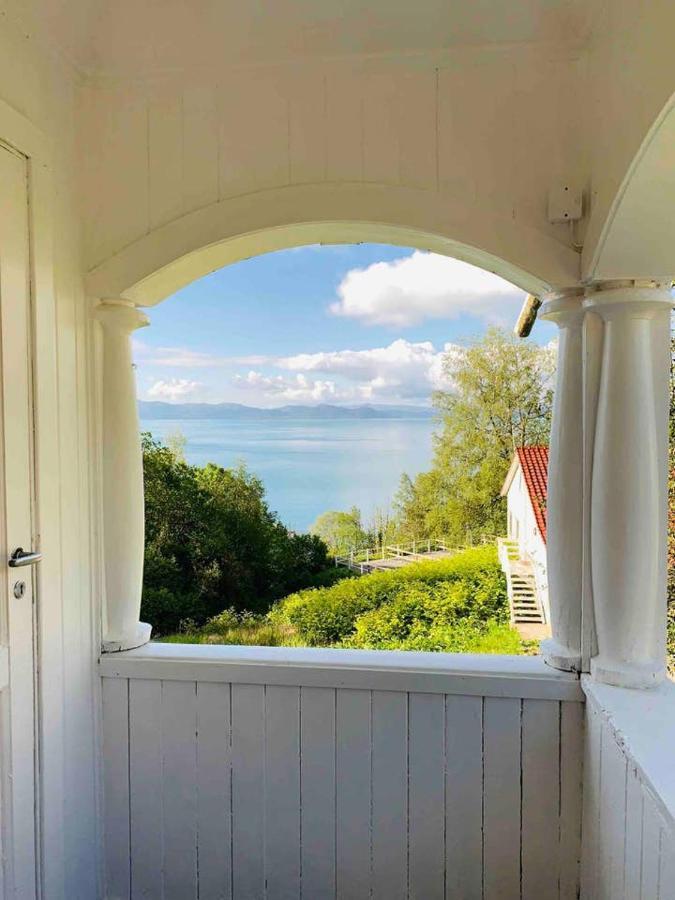 Moldegaard Farmhouse - Apartment B Moldegard Extérieur photo